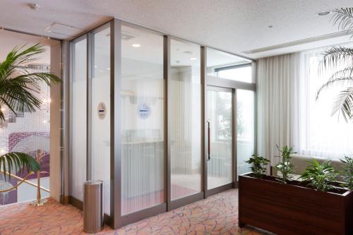 Onomichi Kokusai Hotel - Tap to explore photos