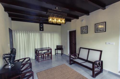 Crayons Guest House Munnar