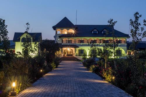 Accommodation in Comuna Ceptura