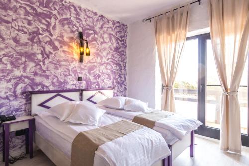 Double or Twin Room with Bathroom