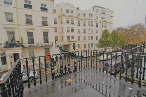 Parkwood Hotel - image 13