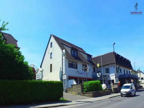 Entrance, Hotel Landsknecht in Hennef