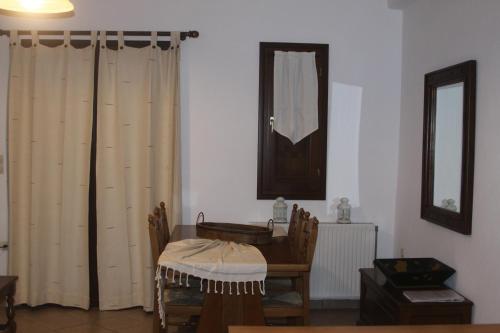  Apartments Marpissa in Márpissa