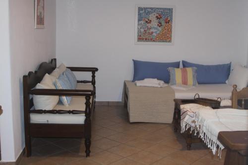  Apartments Marpissa in Márpissa