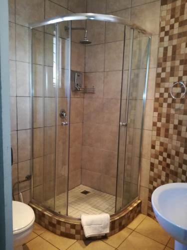 Bathroom, 21 On Coetzee Guest House near Windmill Casino & Entertainment Centre
