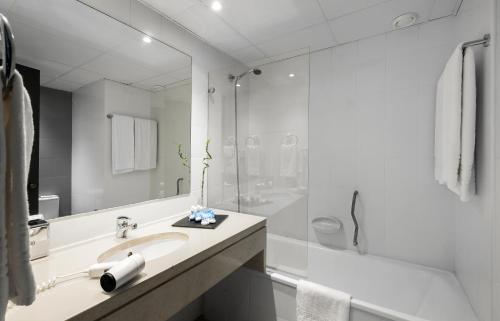 Tryp Lisboa Caparica Mar - image 13