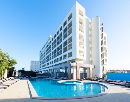Ever Caparica Beach AND Conference Hotel, Costa da Caparica