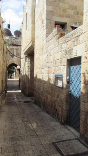 Legatia - image 2