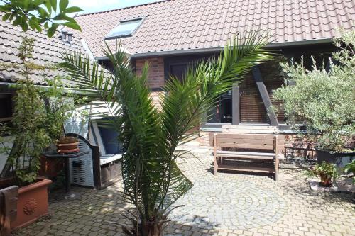 Pension Riverside in Leverkusen Hitdorf am Rhein - Zentral an der A1 und 59 - image 2