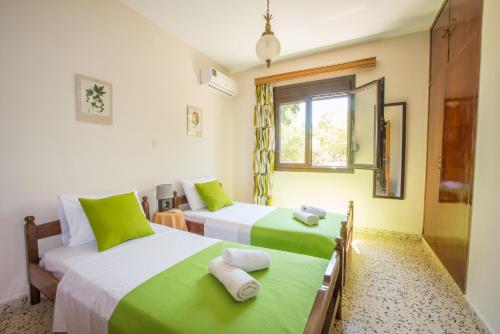  Country House in Pastida