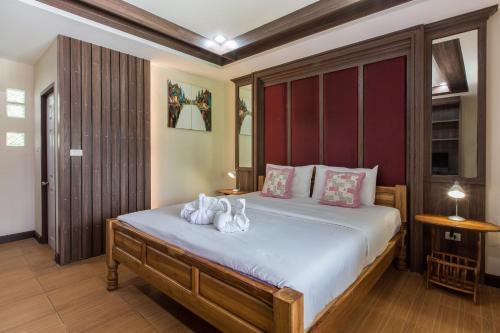ห้องเตียงควีนไซส์พร้อมระเบียง (Queen Room with Balcony)