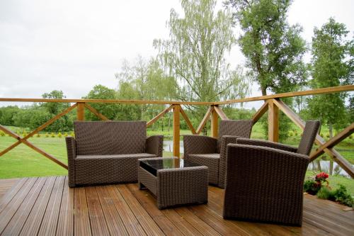 Camata in 普拉維納斯