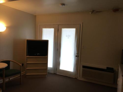 Point 1 Resort & Motel in Westerly, USA