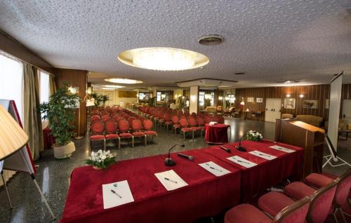Hotel Royal Palace - image 3
