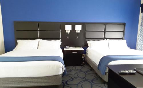 Holiday Inn Express Hotel & Suites Lawrenceville by IHG in Lawrenceville, USA