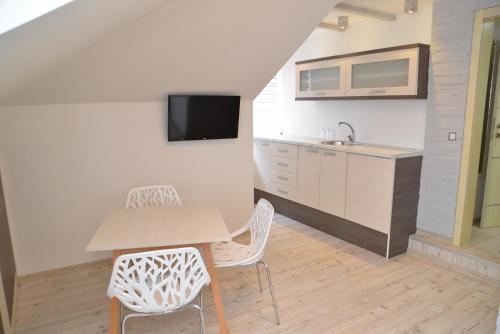 Konak Zivojinovic in โกริช