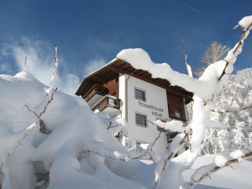 Utvendig, Tschatscha Nova in Kappl