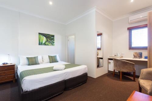 Manly Hotel Brisbane