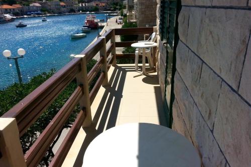 Erkély/terasz, Apartments by the sea Povlja, Brac - 762 in Povlja
