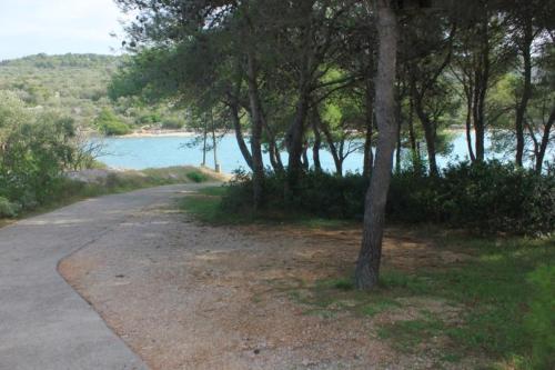 Apartments by the sea Cove Mala Lamjana Ugljan - 827 - image 4