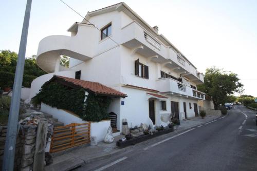  Apartments by the sea Sali (Dugi otok) - 885, Pension in Sali bei Vala