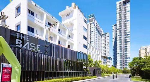 The Base Central Pattaya, Pattaya Central