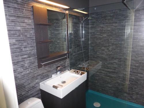 Dušš, Holiday Home Byvägen 38 (Holiday Home Byvagen 38) in Nattavaaraby
