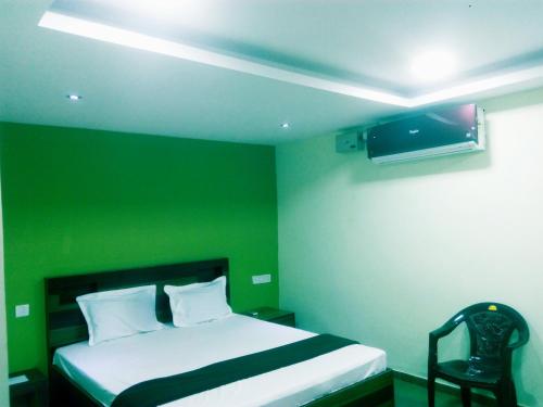 Kempegowda Lodging & Boarding, Nelamangala