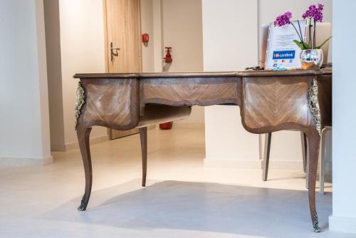 AD Athens Luxury Rooms & Suites - image 14