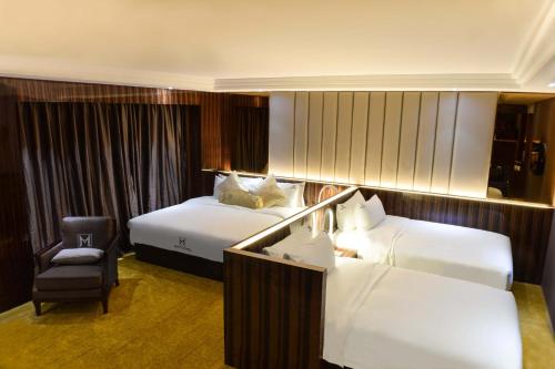 Moty hotel melaka price