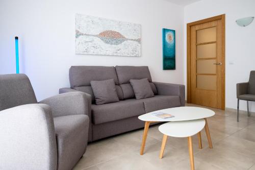 Sal Mar Suites - image 3