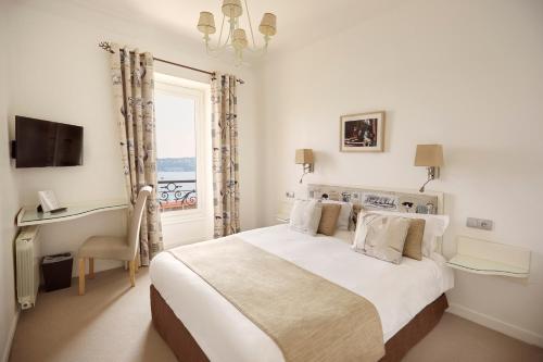 Welcome Hotel - image 2
