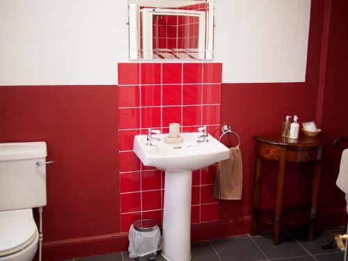 The Coach House - image 4