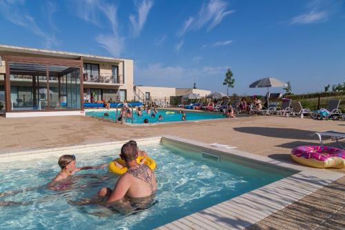 Residence Prestige Odalys Le Clos Saint Michel - 수영장