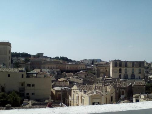 Sister's love – Matera, 