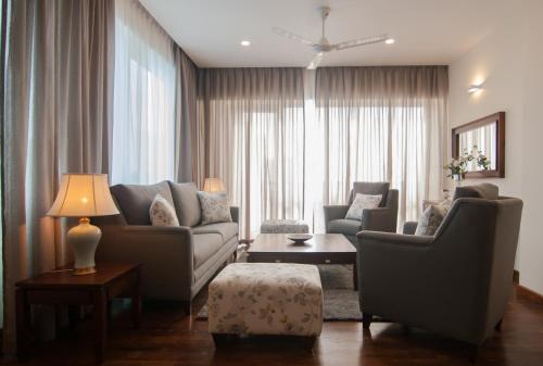 ร็อคโตโค เรสซิเดนซ์ (Rococo Residence) near พิพิธภัณฑ์สถานแห่งชาติโคลัมโบ