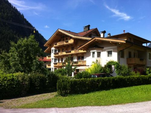 Apart Austria - Accommodation - Mayrhofen