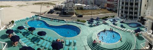 Bal Harbour Hotels - image 2