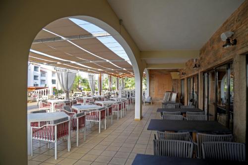 Aparthotel Paladim & Alagoamar - image 8