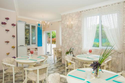 Restaurant, Mini Hotel Ryleev in Kharkov