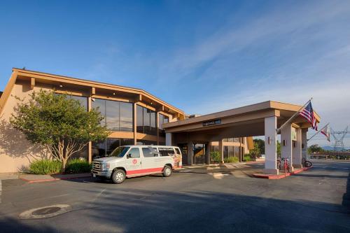 Red Lion Hotel Redding - main image