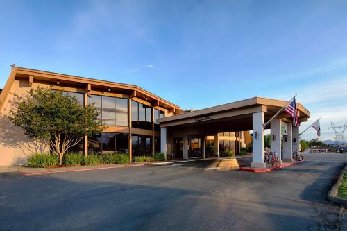 Red Lion Hotel Redding - image 8