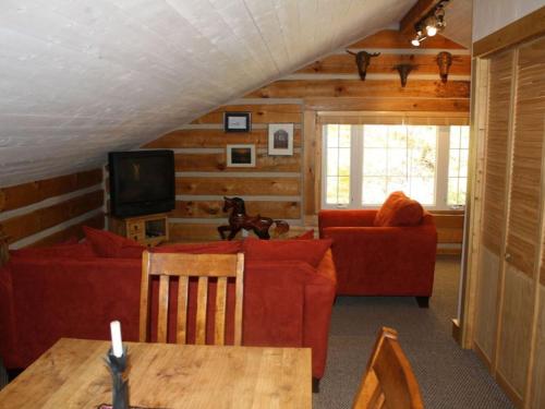 Riverside Meadows Cabins