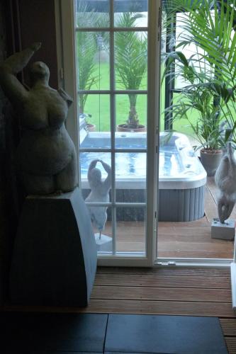 Karstais baseins, Chambres d'Hotes & SPA Le Chat Chez Qui j'Habite in Saint Aubin Sur Mer (Haute-Normandie)