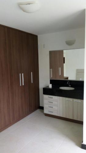 Mirante de Escarpas 801