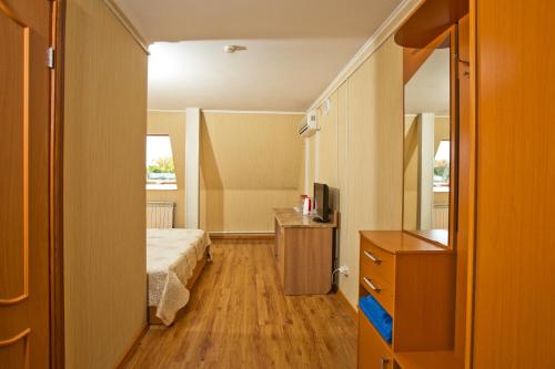 Mayak Inn - image 7