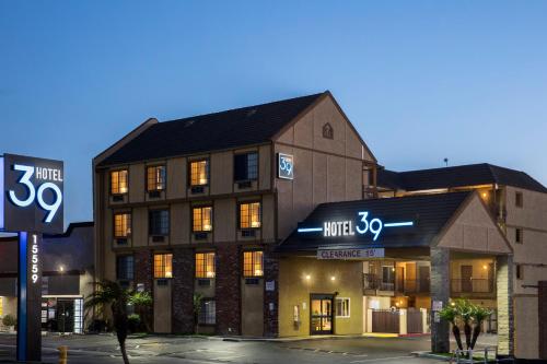 The Hotel 39 in Westminster, USA