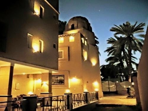 Jewel of the Valley Howard Carter Hotel