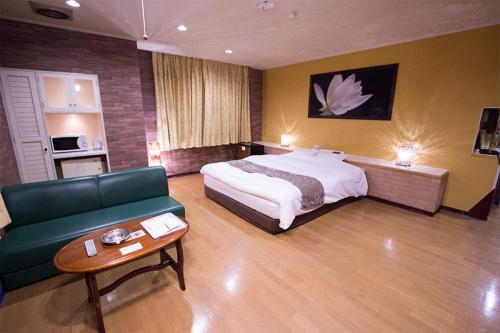 金酒店（僅限成人） Hotel JIN (Adult Only)