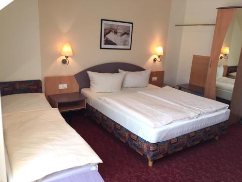 Comfort Triple Room